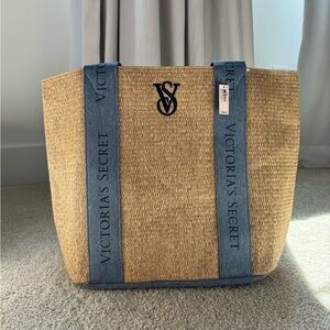 NWT Victoria’s Secret Bag